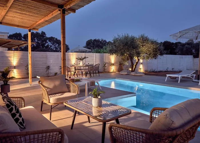 Villa Romas 1 By *